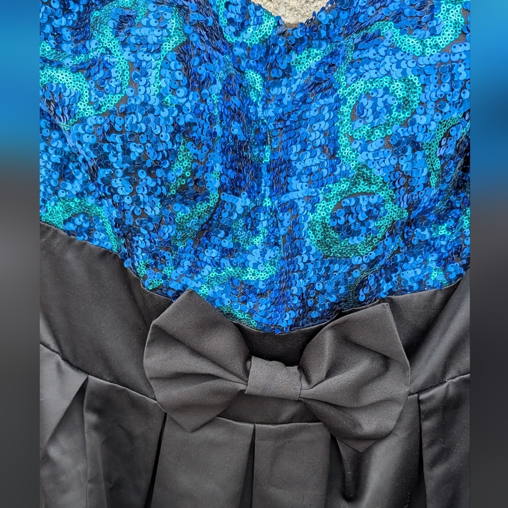 Hannah S Black Satin Blue & Turquoise Sequins Strapless Mini Prom Dress size 18